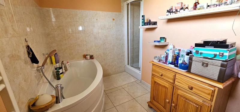 Maison - 122 m² - 5 pièces