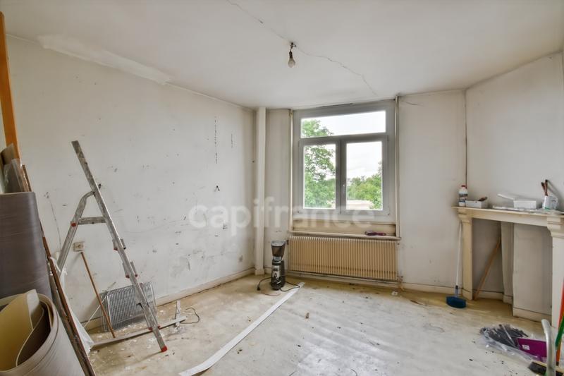 Immeuble - 170 m² - 6 pièces