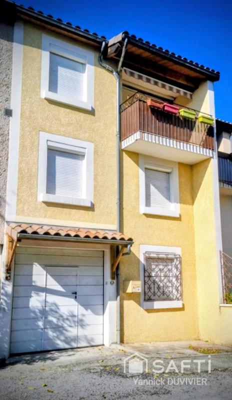 Maison - 95 m² - 5 pièces