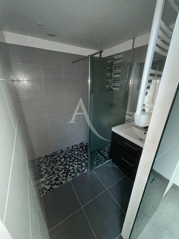 Maison - 49 m² - 2 pièces