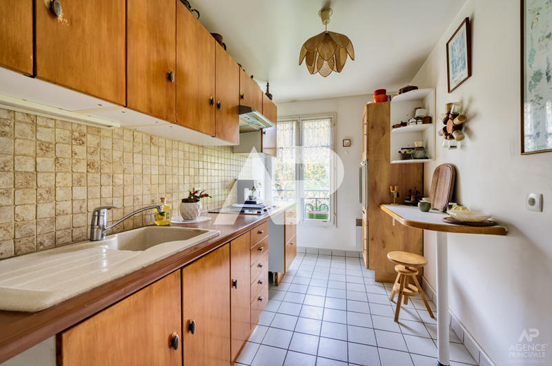 Appartement - 83 m² - 3 pièces