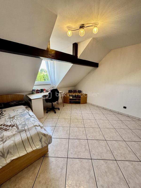 Maison - 187 m² - 6 pièces