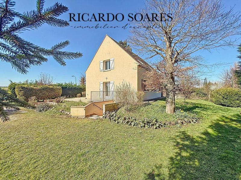 Maison - 200 m² - 7 pièces