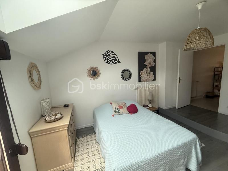 Maison de village - 201 m² - 9 pièces