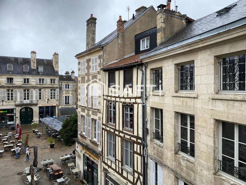 Immeuble - 106 m² - 7 pièces