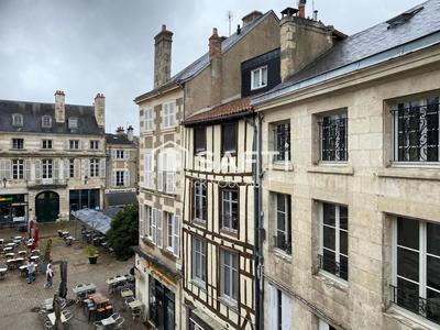 Immeuble - 106 m² - 7 pièces