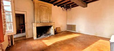 Maison - 260 m² - 8 pièces