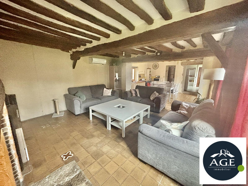 Maison - 174 m² - 8 pièces