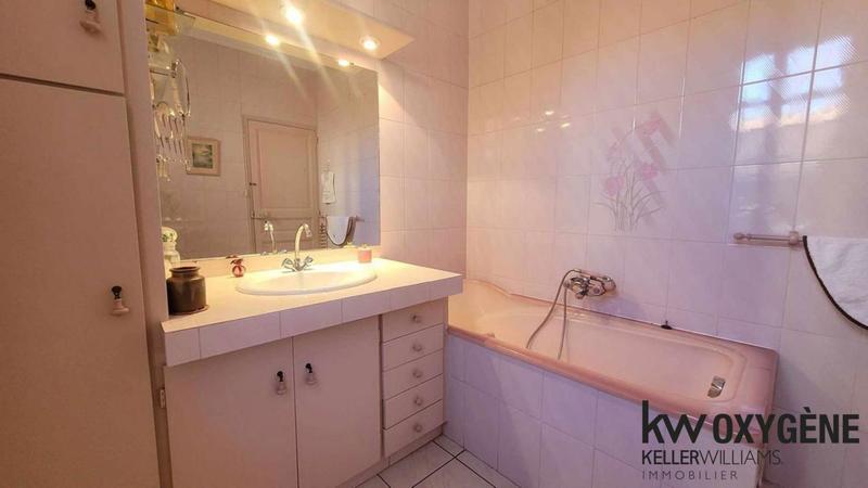 Maison de ville - 85 m² - 4 pièces