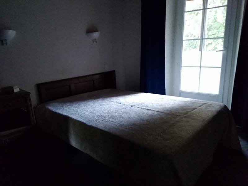 Local commercial - 1 382 m²