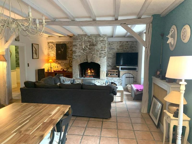 Maison de village - 430 m² - 6 pièces