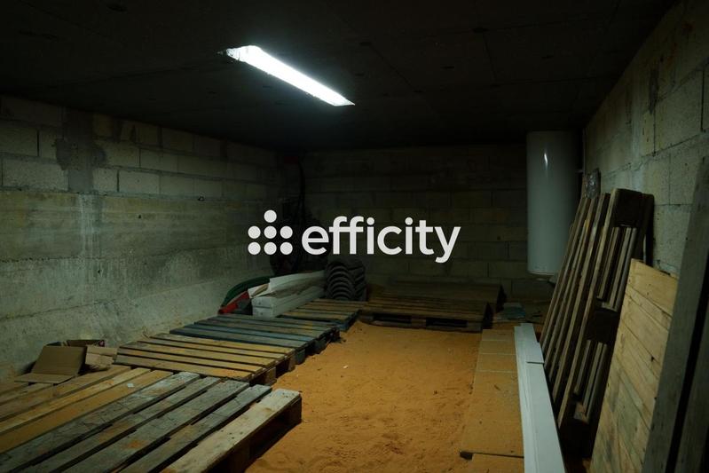 Villa - 180 m² - 7 pièces