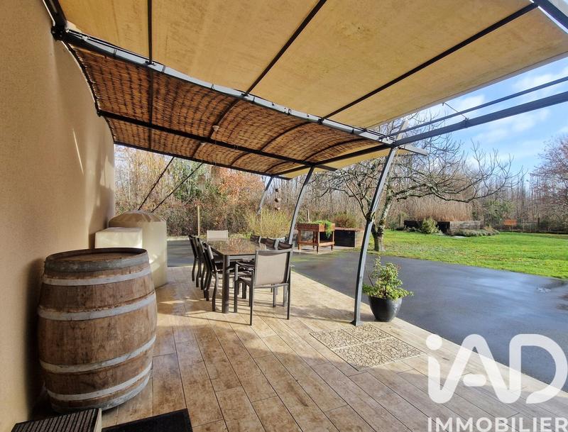 Maison - 180 m² - 5 pièces