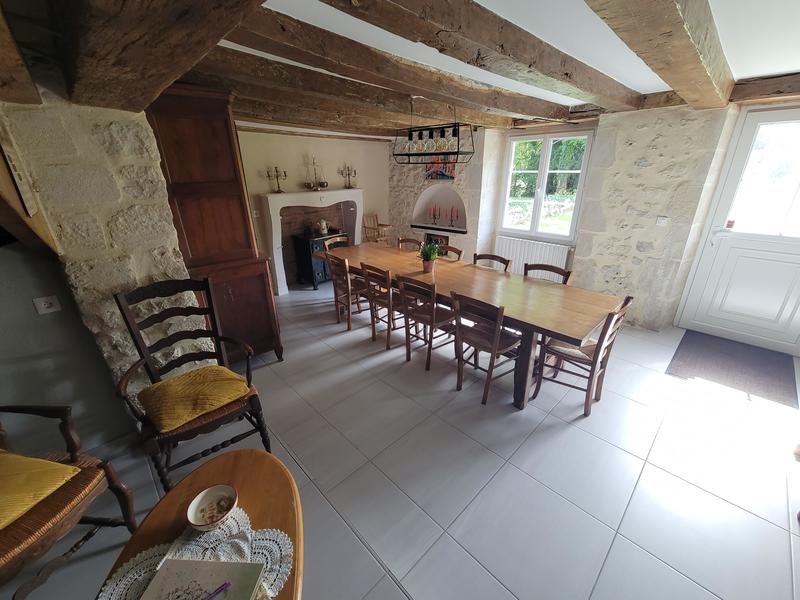 Propriété - 298 m² - 10 pièces