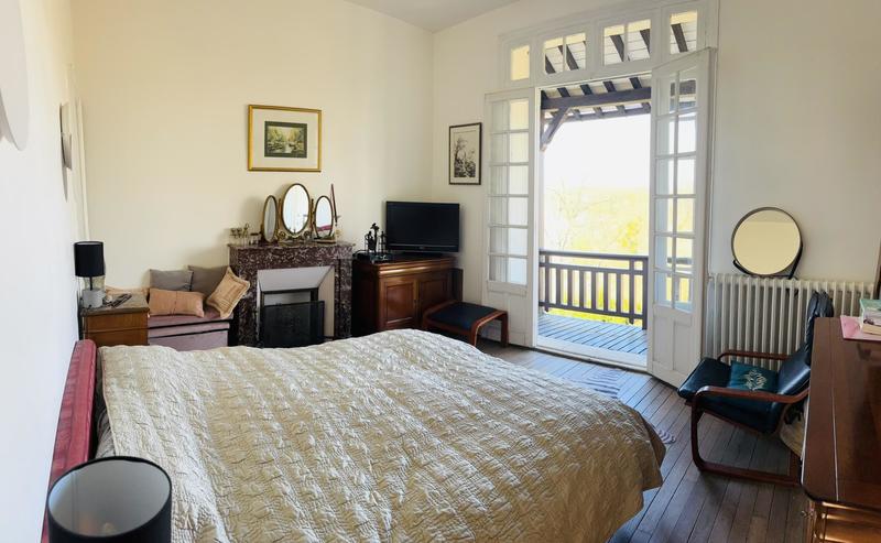 Maison ancienne - 183 m² - 11 pièces