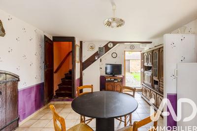 Maison - 151 m² - 8 pièces