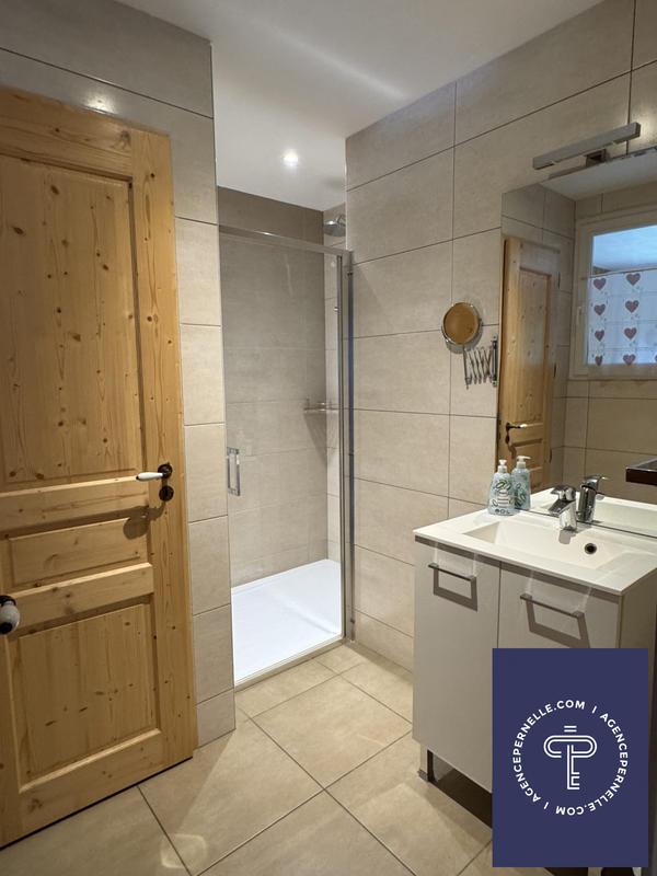 Ferme - 572 m² - 25 pièces