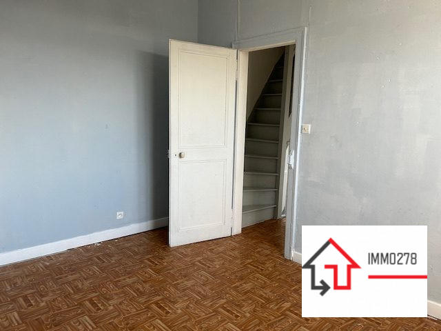 Maison - 95 m² - 5 pièces