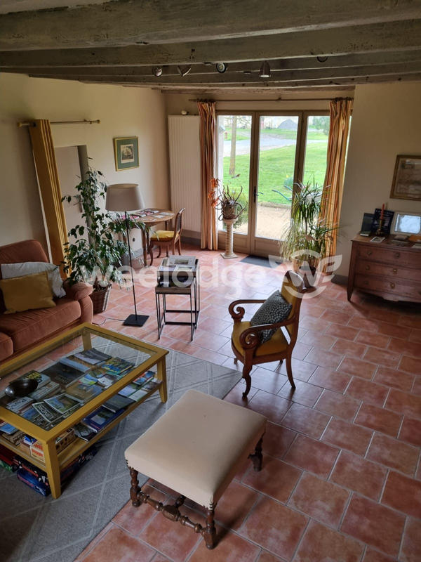 Maison ancienne - 365 m² - 12 pièces