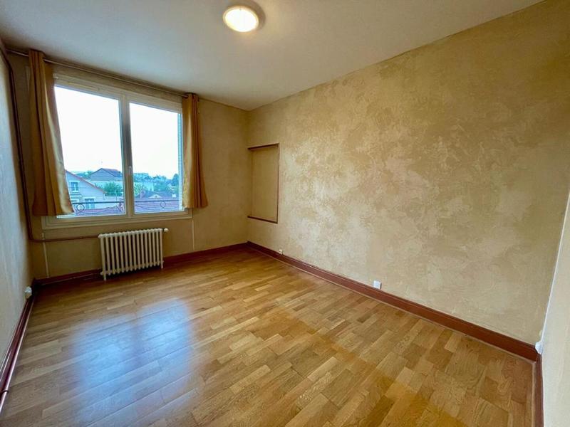Appartement - 98 m² - 4 pièces