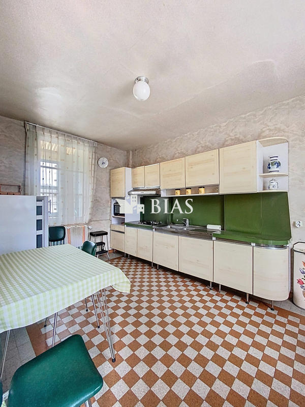 Maison ancienne - 166 m² - 7 pièces