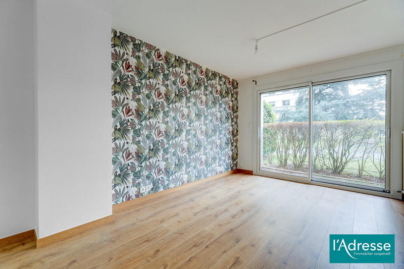 Appartement - 92 m² - 4 pièces