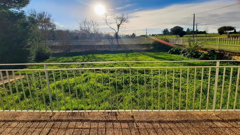 Maison de maîtres - 140 m² - 8 pièces