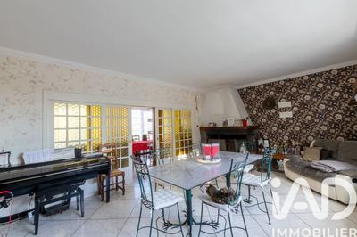 Maison - 145 m² - 5 pièces