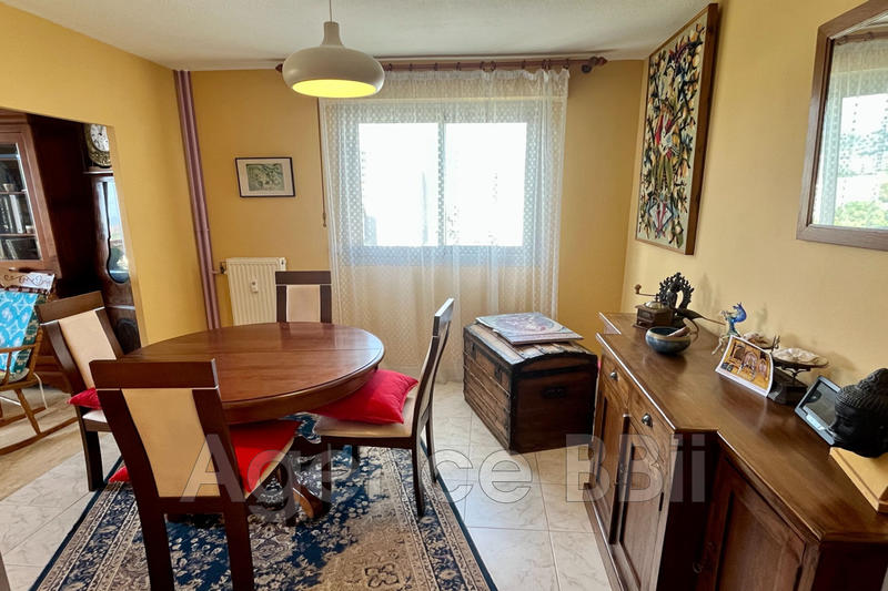 Appartement - 75 m² - 4 pièces