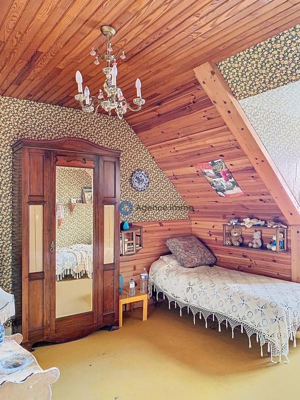 Maison - 162 m² - 5 pièces