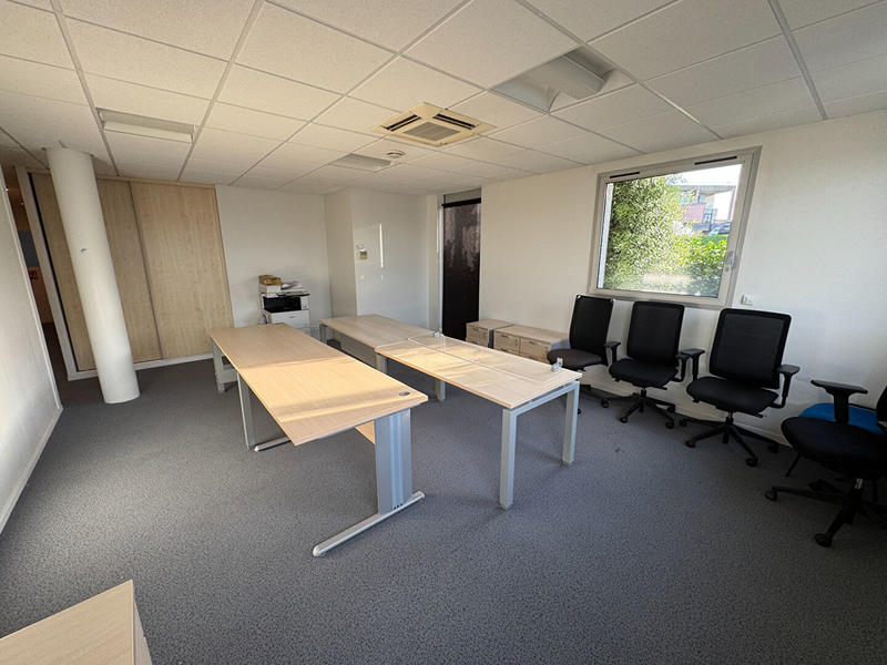 Bureau - 100 m²