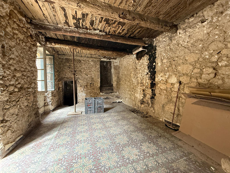 Maison de village - 280 m² - 10 pièces