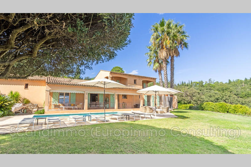 Maison - 180 m² - 5 pièces