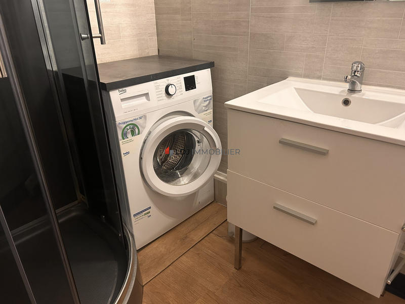 Appartement - 27 m² - 27 pièces