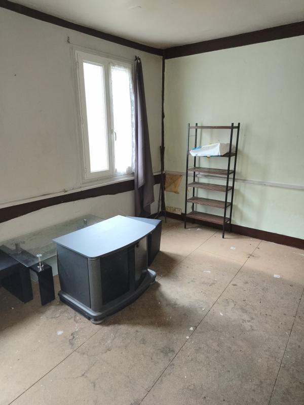 Immeuble - 74 m² - 3 pièces