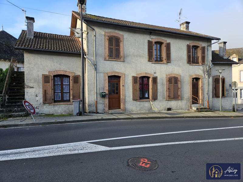 Maison ancienne - 142 m² - 8 pièces
