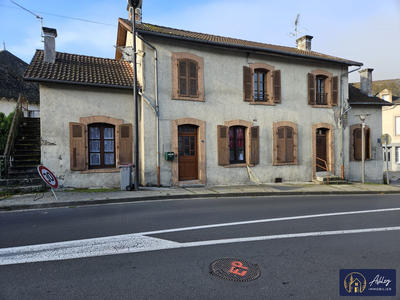 Maison ancienne - 142 m² - 8 pièces