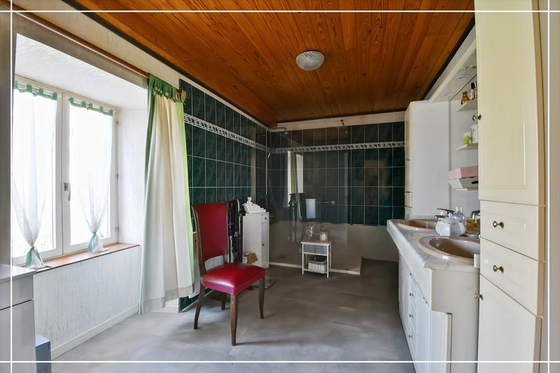 Maison - 168 m² - 5 pièces