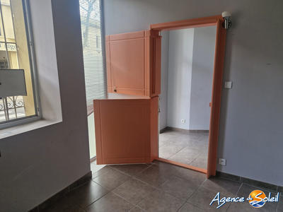 Local commercial - 56 m² - 3 pièces