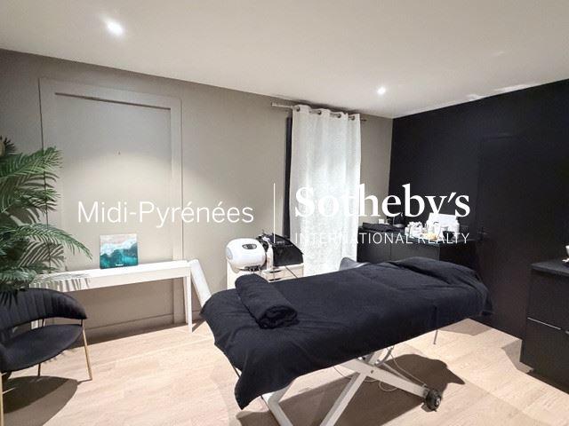 Maison - 80 m² - 5 pièces