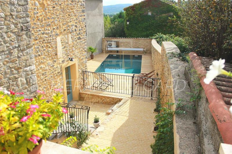 Maison de village - 280 m² - 12 pièces