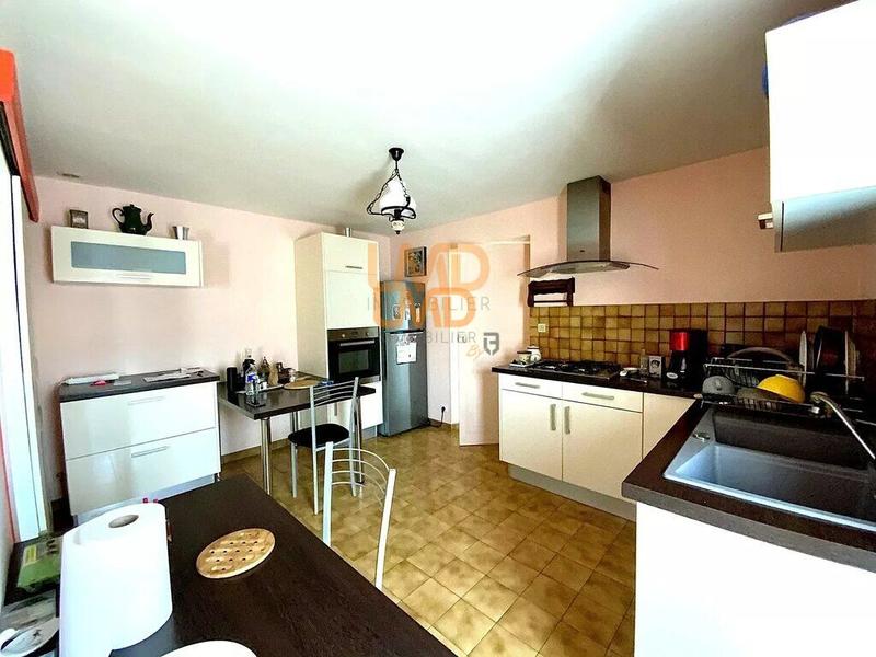 Maison - 157 m² - 4 pièces