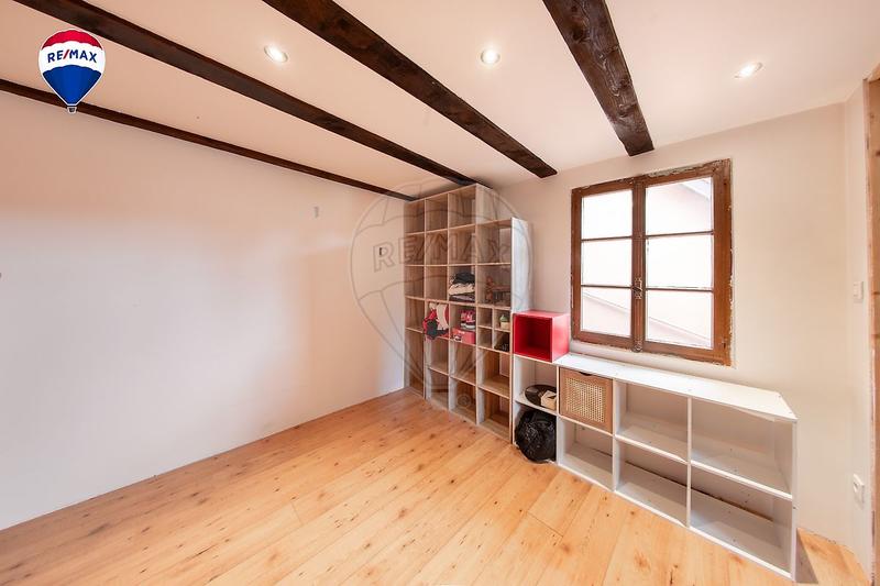 Maison - 174 m² - 7 pièces