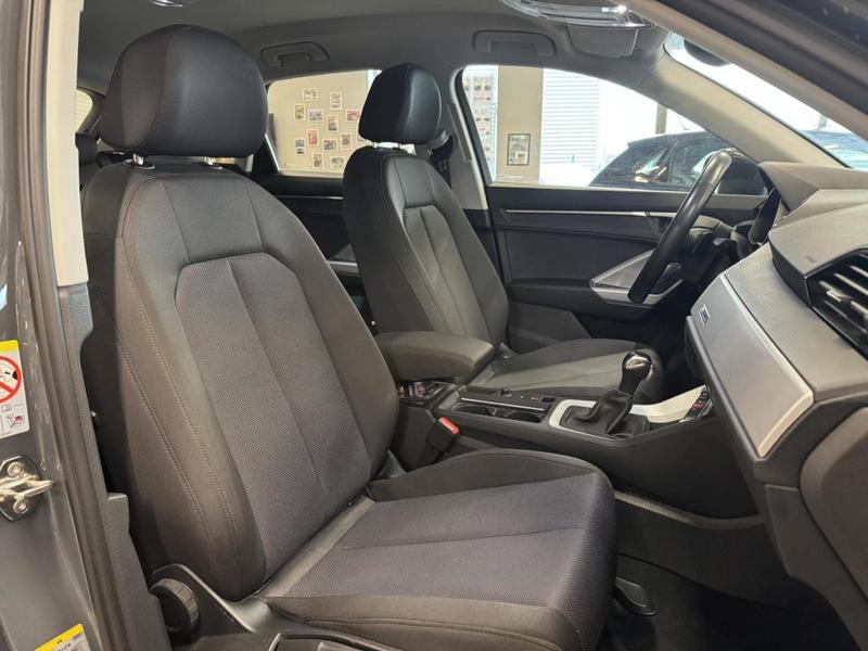 Audi Q3 1.4 45 Tfsi e - 245 Bv s-Tronic 6 2019 Business Line / Garantie 12 Mois