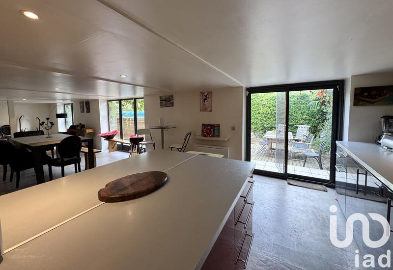 Loft - 180 m² - 4 pièces