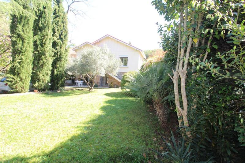Villa - 134 m² - 6 pièces