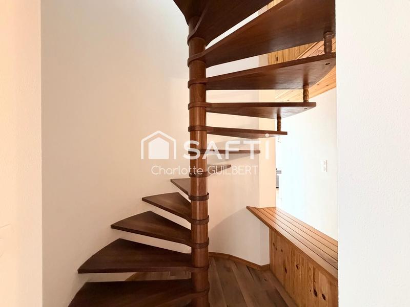 Maison - 121 m² - 5 pièces