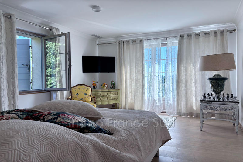 Villa - 175 m² - 7 pièces