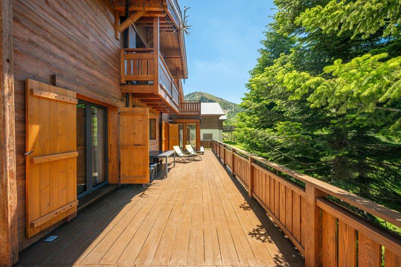 Villa - 390 m² - 9 pièces