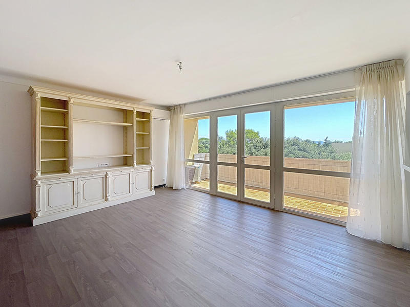 Appartement - 85 m² - 4 pièces